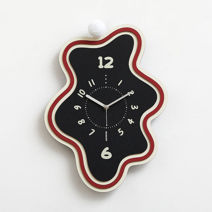 Skanto | Kreative unregelmäßige Wanddekor-Uhr, geräuschlos