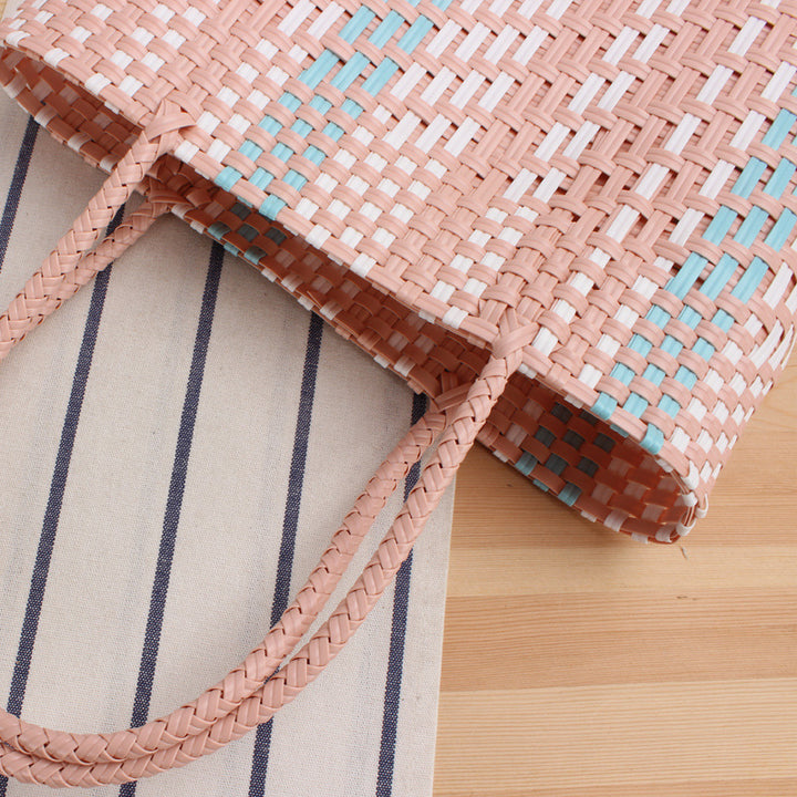 Geflochtener Shopper mit farbenfrohem Design Skanto
