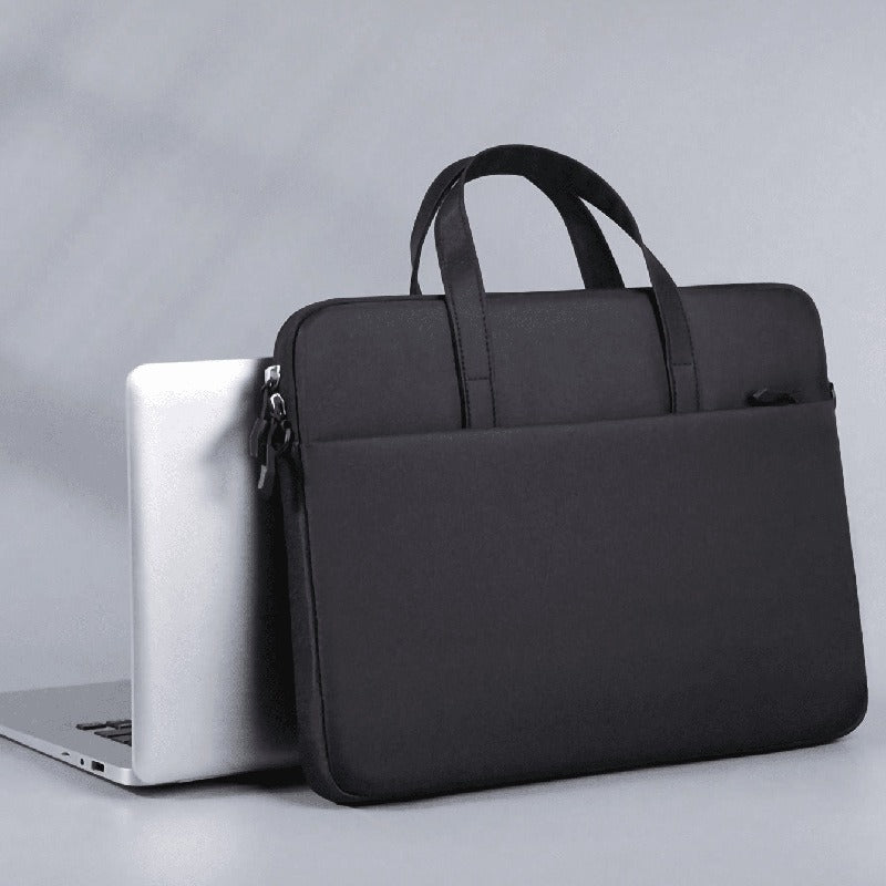 Stoßfeste Laptoptasche mit extra Schutzschaum Skanto