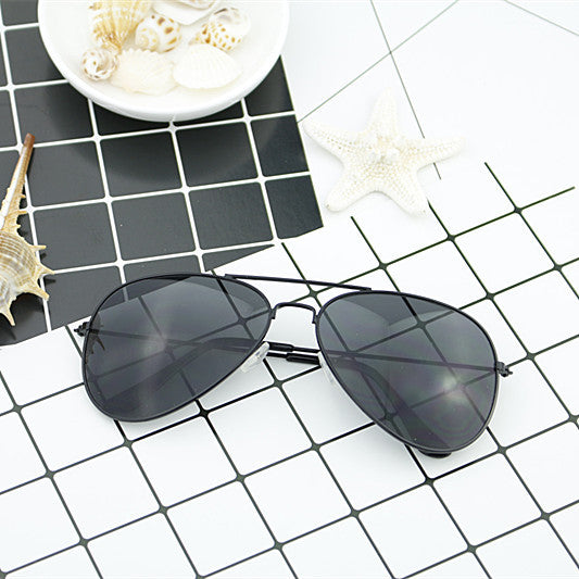 Moderne Piloten-Sonnenbrille für Damen mit Farbverlauf-Gläsern Skanto