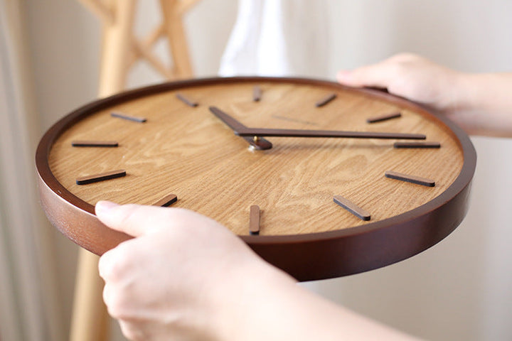 Minimalistische, leise Wanduhr aus Holz, 12 Zoll