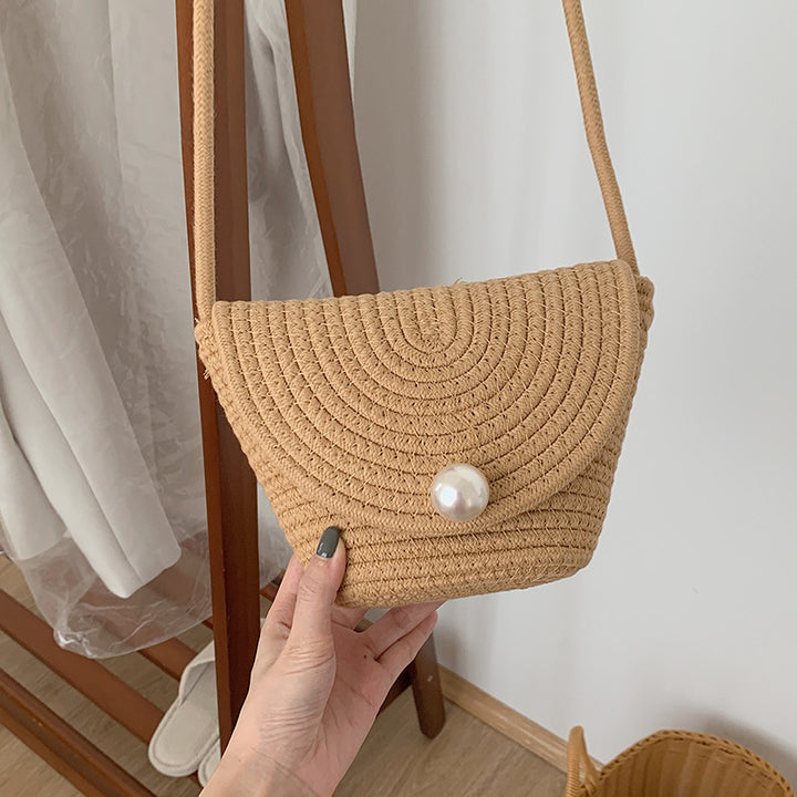 Umhängetasche mit elegantem Perlenverschluss Skanto