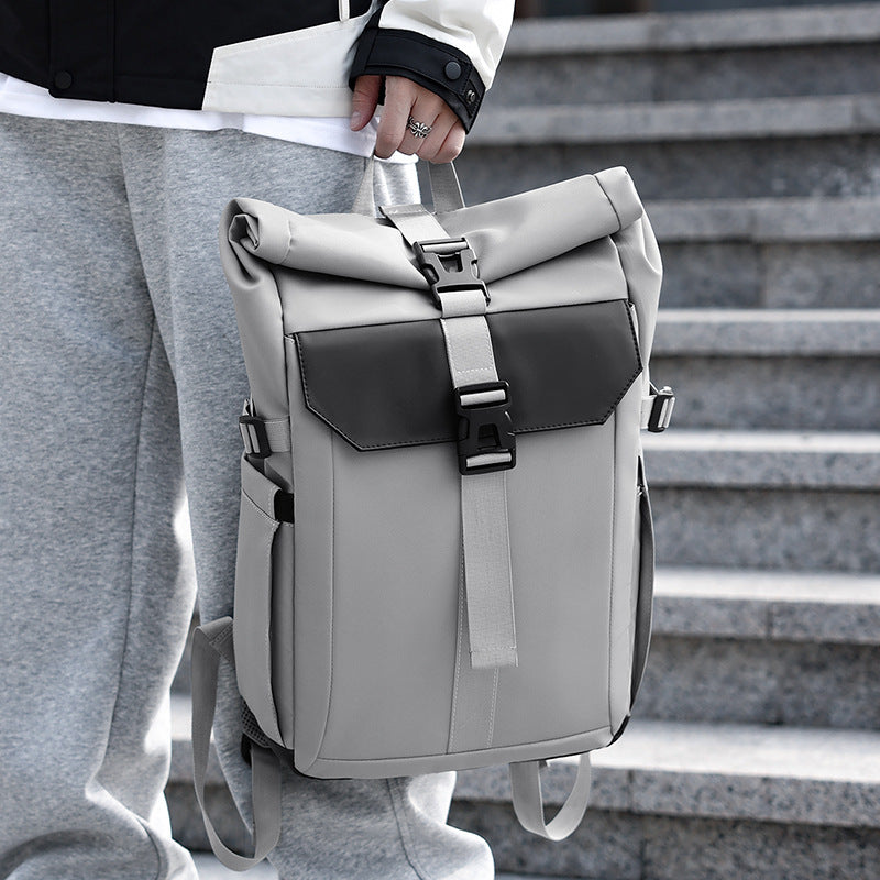 Robuster Rolltop-Rucksack mit ergonomischem Tragesystem und vielseitigem Stauraum Skanto