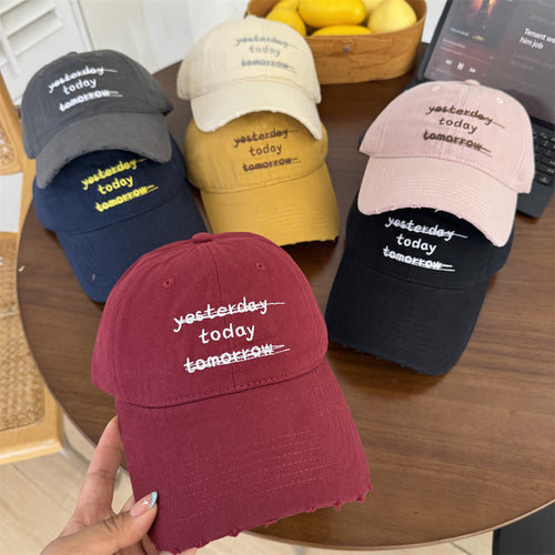 Damen Cap mit Grafik im Used-Look Skanto