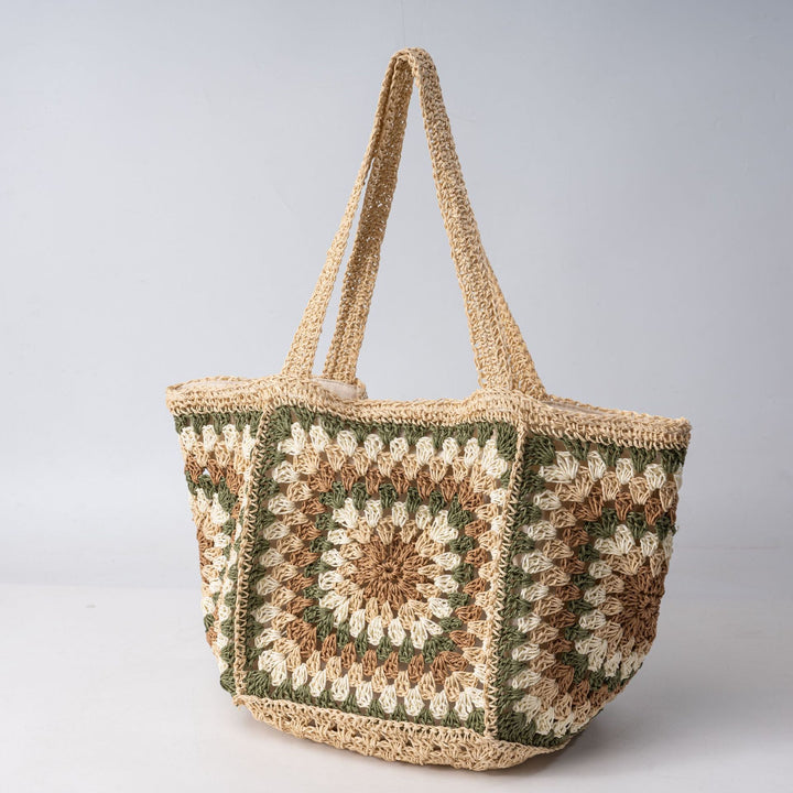 Strandtasche aus handgewebtem Naturmaterial mit Karomuster Skanto