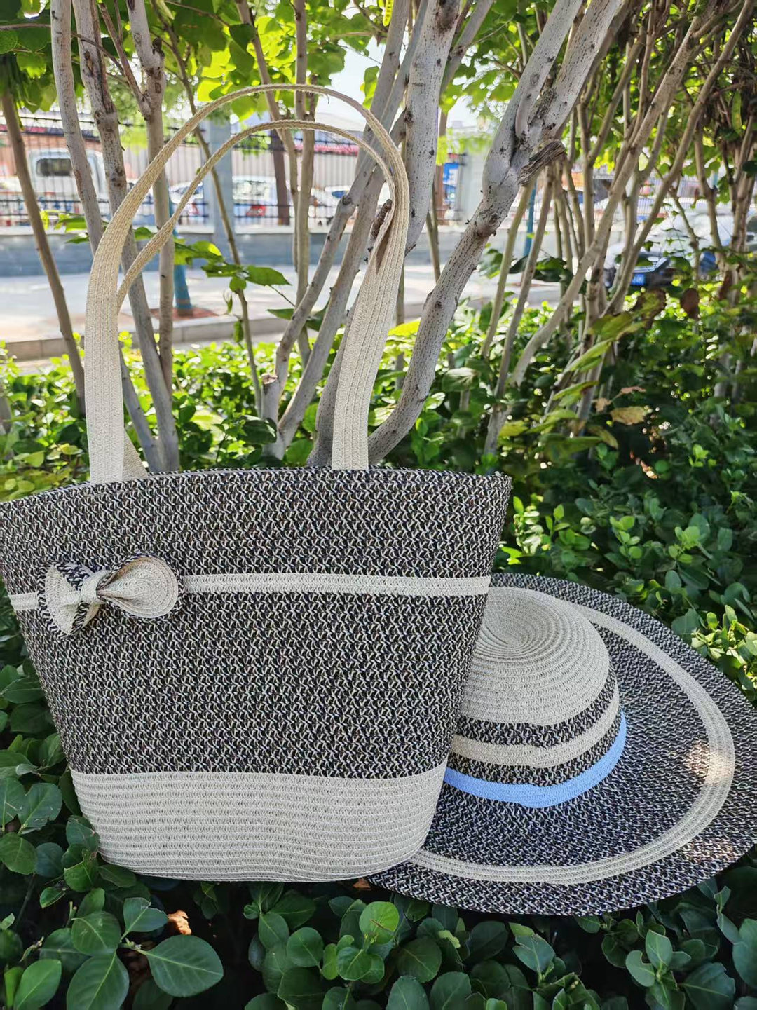 Eleganter Sonnenhut mit breiter Krempe und dezentem Streifenmuster Skanto