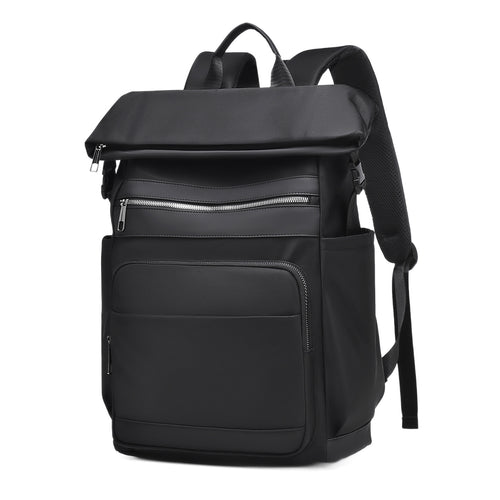 Rucksack mit wasserdichtem Material und großem Staufach Skanto
