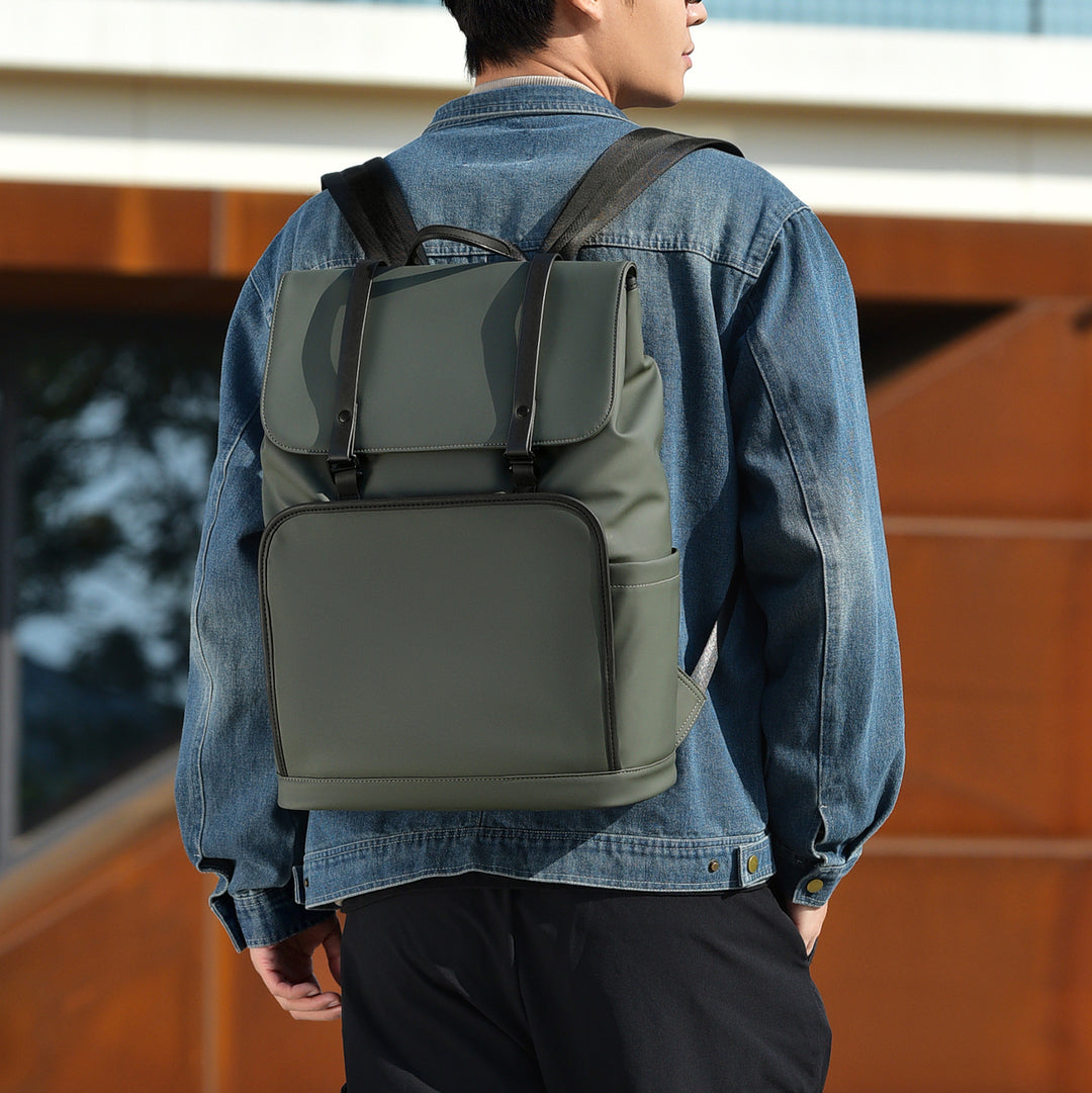 Geräumiger Laptop-Rucksack mit verstellbaren Trägern und wasserabweisendem Material Skanto