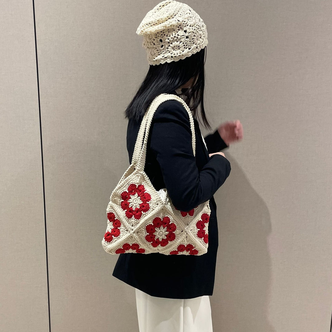 Handgemachte Tasche mit Blumenmuster Skanto