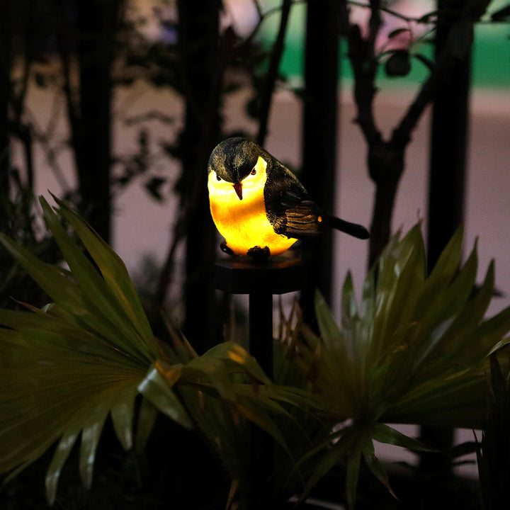 Realistischer Solar-Vogel-Gartenstecker mit Bewegungssensor und wetterfestem Design Skanto