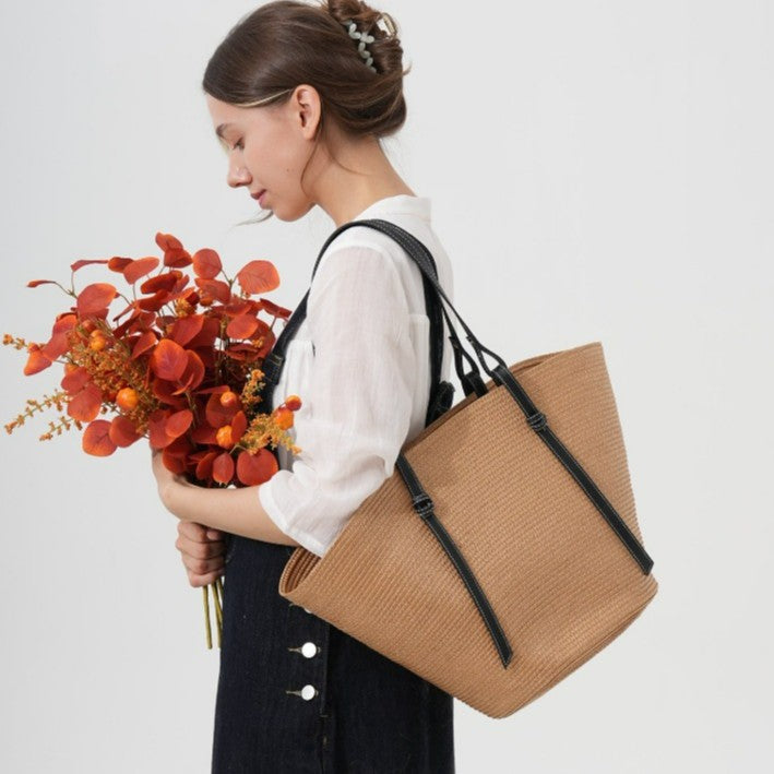 Tragetasche im modernen Materialmix Skanto