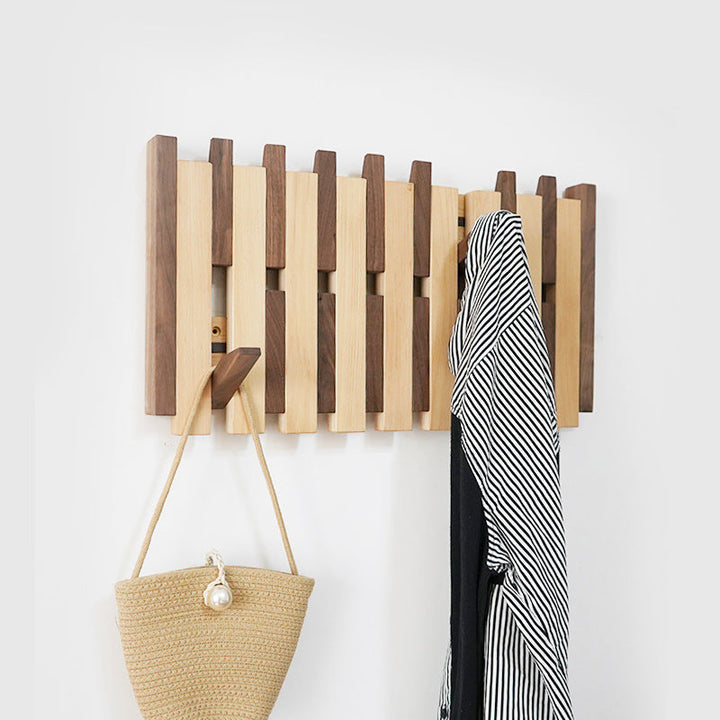 HarmonyHook – Stilvolle verstellbare Wandgarderobe aus Holz