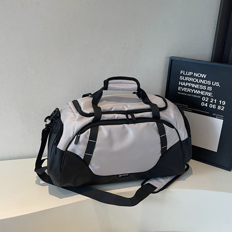 Sportliche Wochenend-Reisetasche mit multifunktionalen Fächern Skanto