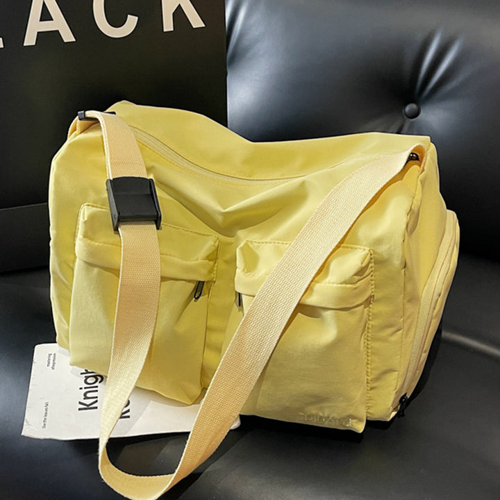 Praktische Outdoor-Reisetasche mit mehreren Fächern Skanto