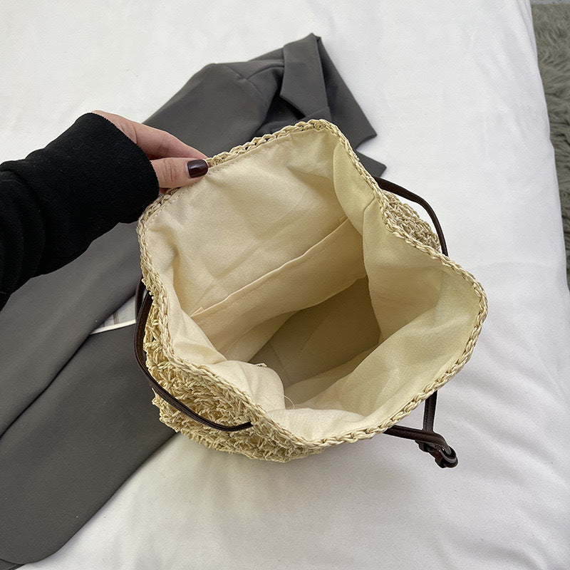 Makramee-Rucksack mit Lederklappe Skanto