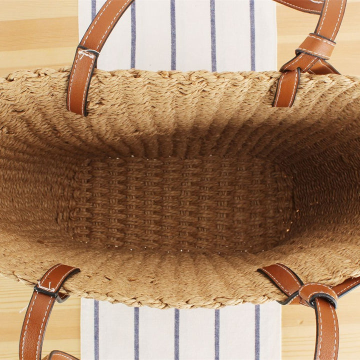 Strandtasche aus handgewebtem Naturmaterial mit robusten Lederriemen Skanto