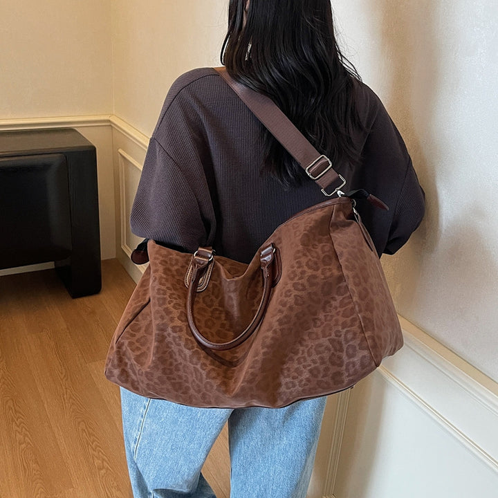 Moderne Reisetasche mit bequemen Griffen Skanto