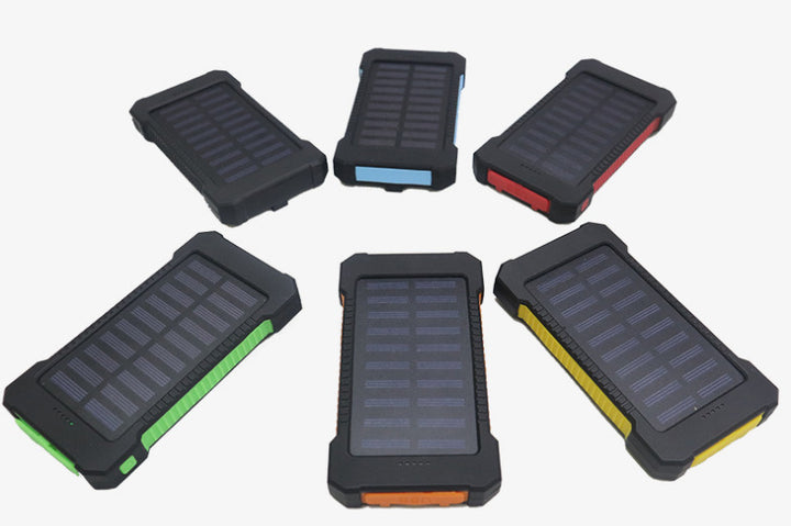 Solar-Powerbank mit robustem Gehäuse und smarter Ladefunktion Skanto