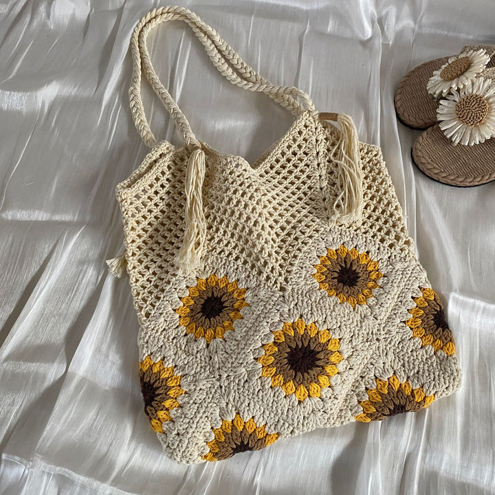 Handgeknüpfte Freizeittasche mit Blumendesign Skanto