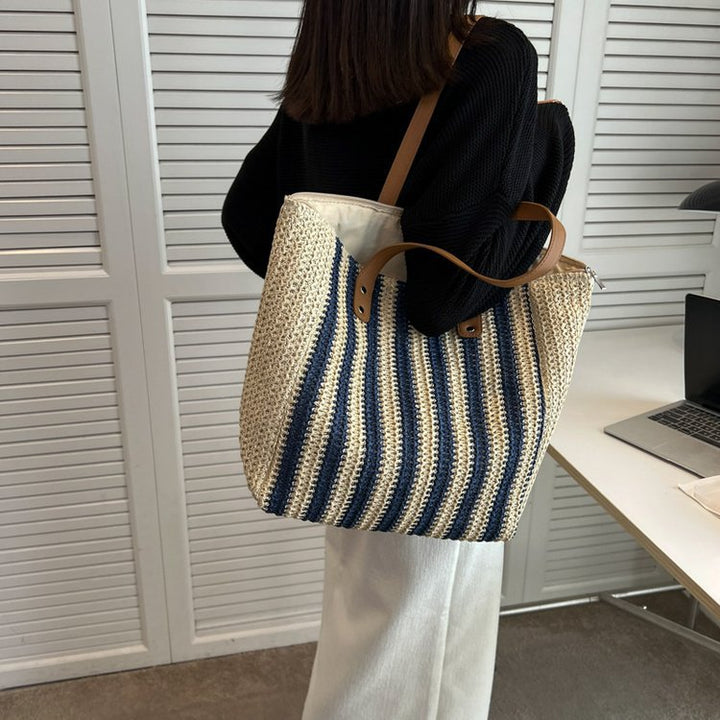 Geräumige Shopper-Tasche mit Lederakzenten Skanto