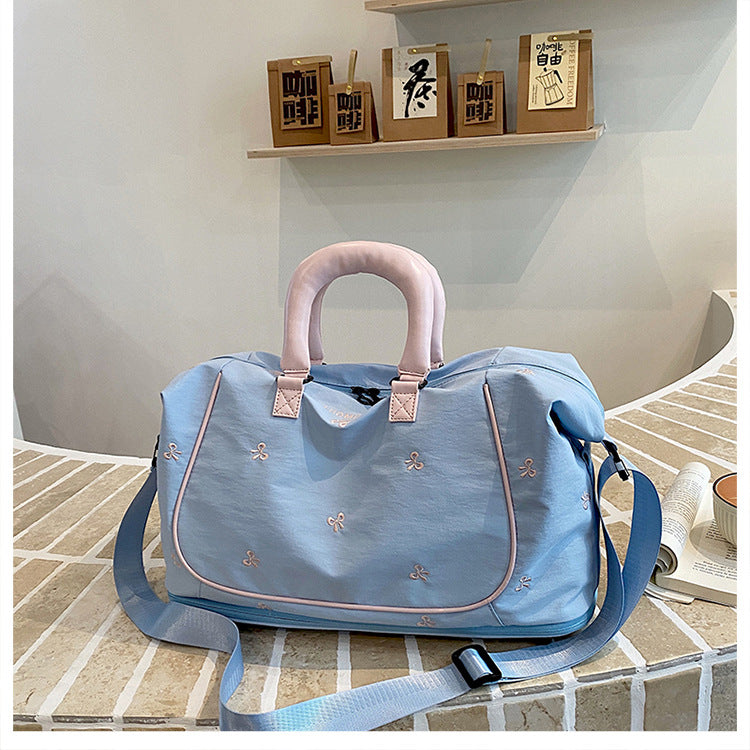 Sportliche Schultertasche Skanto