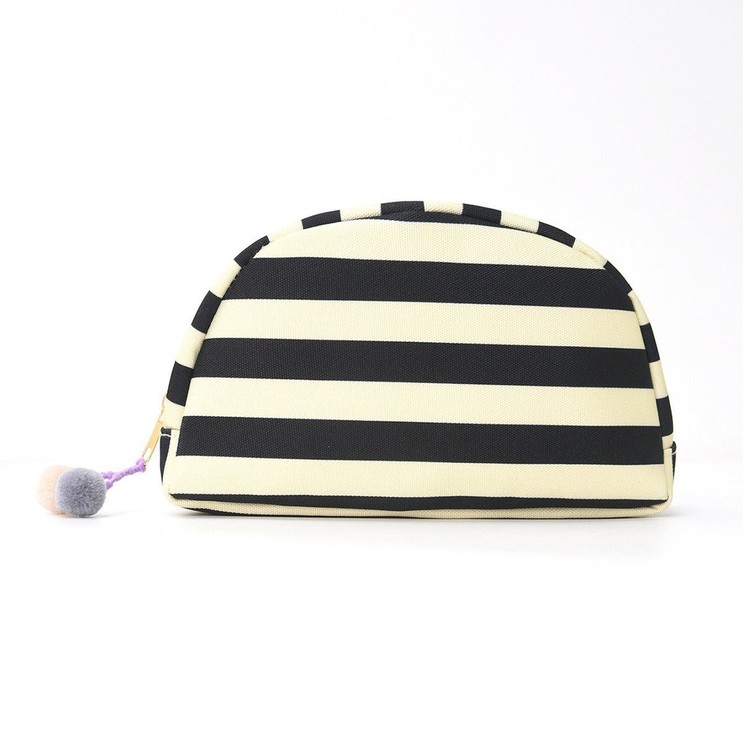 Moderne und stilvolle Kosmetiktasche Skanto