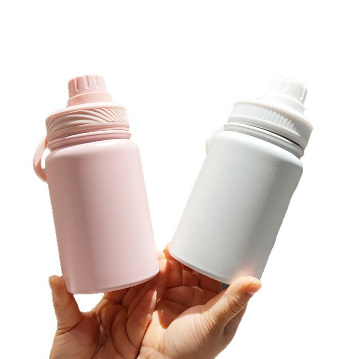 Skanto Isolierte Trinkflasche für Frauen mit ergonomischem Griff Skanto
