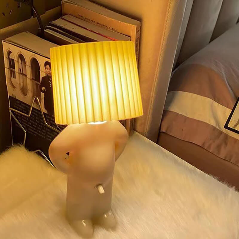 Skanto | Weniger unordentliche Jungen-Tischlampe