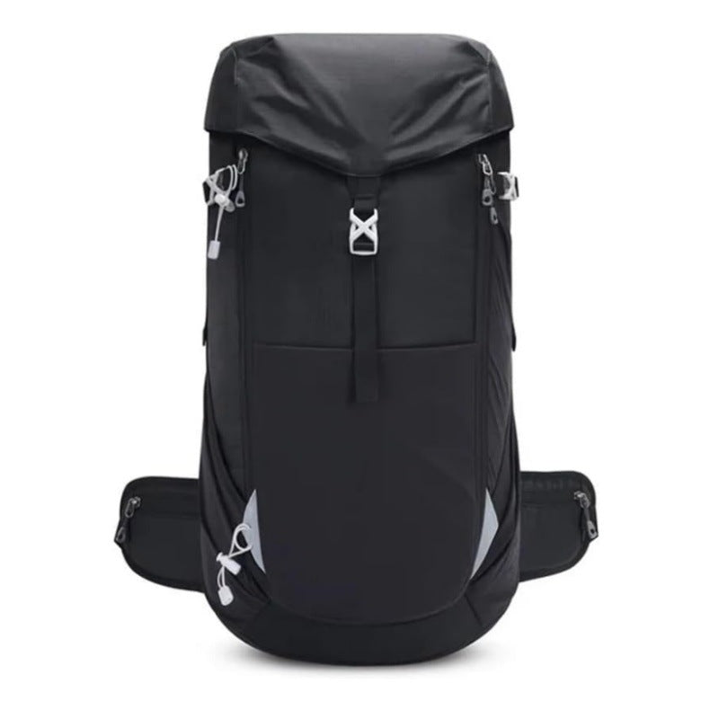 Outdoor-Rucksack mit wasserdichtem Stoff und vielen praktischen Fächern Skanto