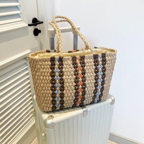 Handgefertigte Strandtasche mit farbenfrohem Muster Skanto