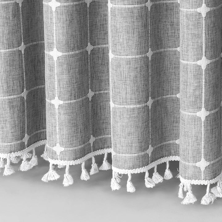 Fenstervorhang mit strukturiertem Gitterdesign Skanto