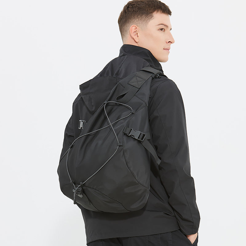 Eleganter ergonomischer Sling-Rucksack Skanto