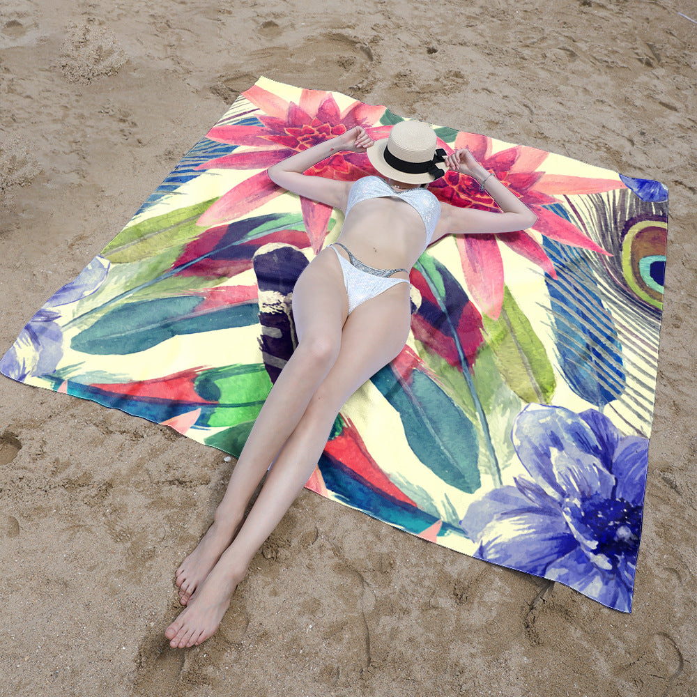 Stranddecke mit tropischem Blumendesign Skanto
