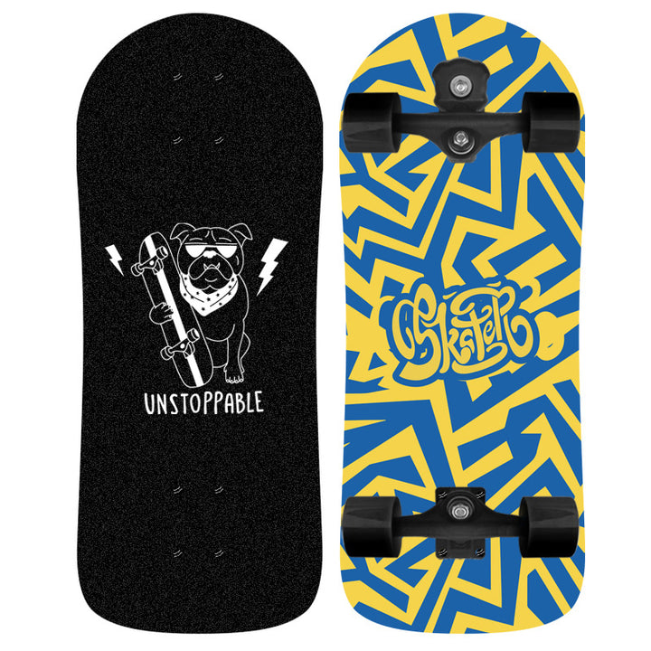 Skateboard Skanto mit Einhorn-Grafik