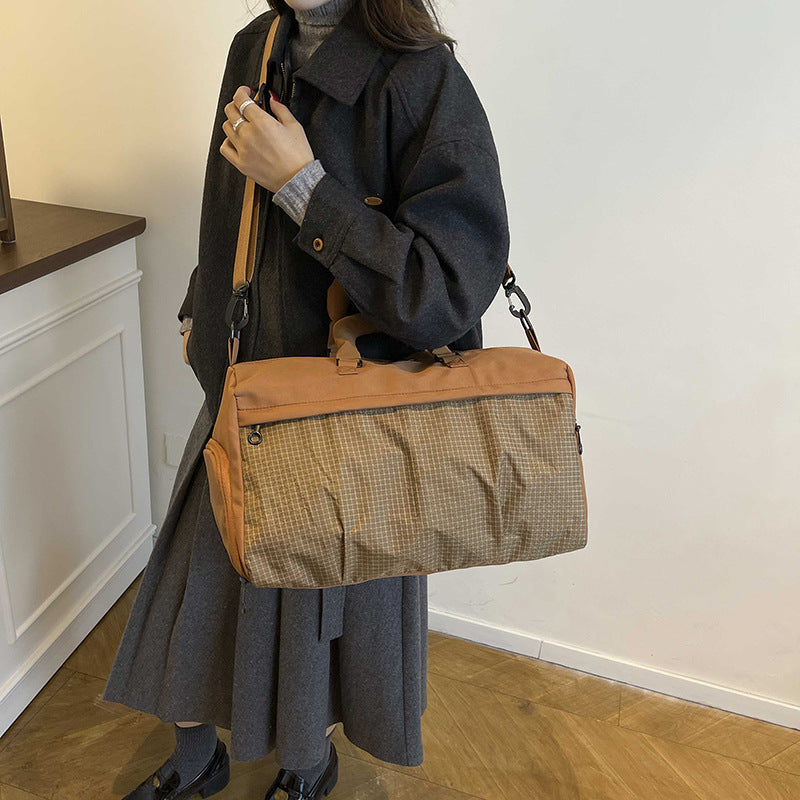 Sportliche Schultertasche mit verstellbarem Schultergurt Skanto
