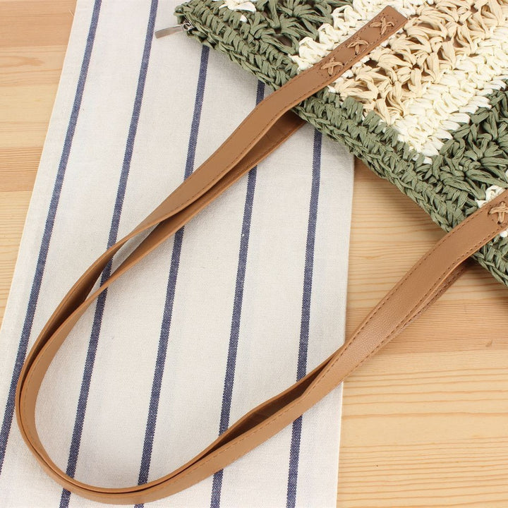 Strandtasche aus gewebtem Naturmaterial mit stabilen Ledergriffen Skanto