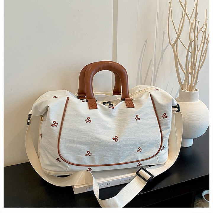 Sportliche Schultertasche Skanto
