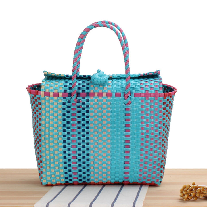 Trendiger Shopper aus handgewebtem Material mit verspielten Details Skanto