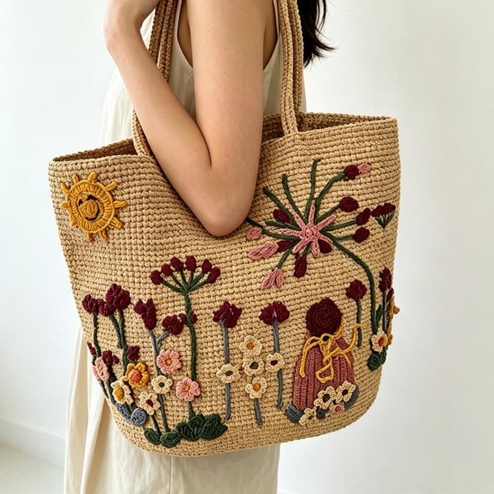 Handgemachte Strohtasche mit Blumenstickerei Skanto