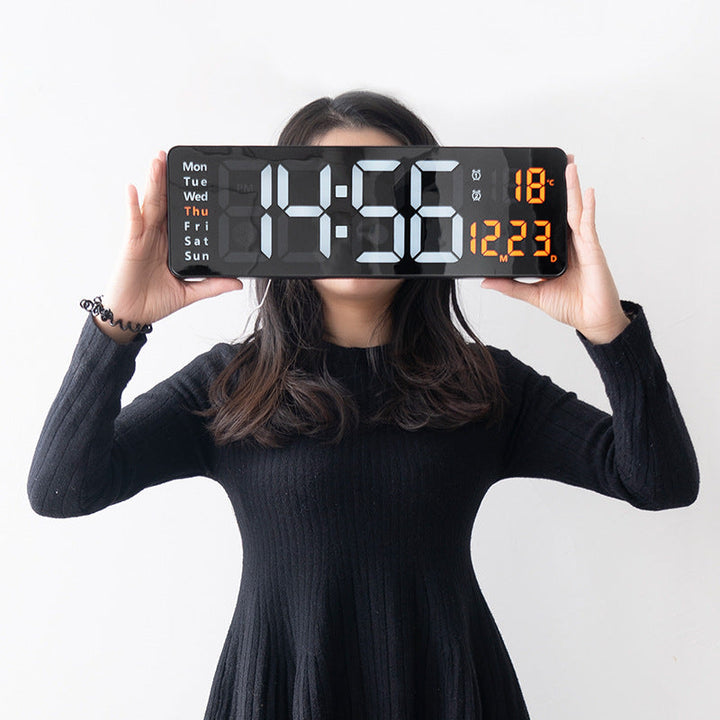 Skanto | Nordische Digitaluhr 16 Zoll Display