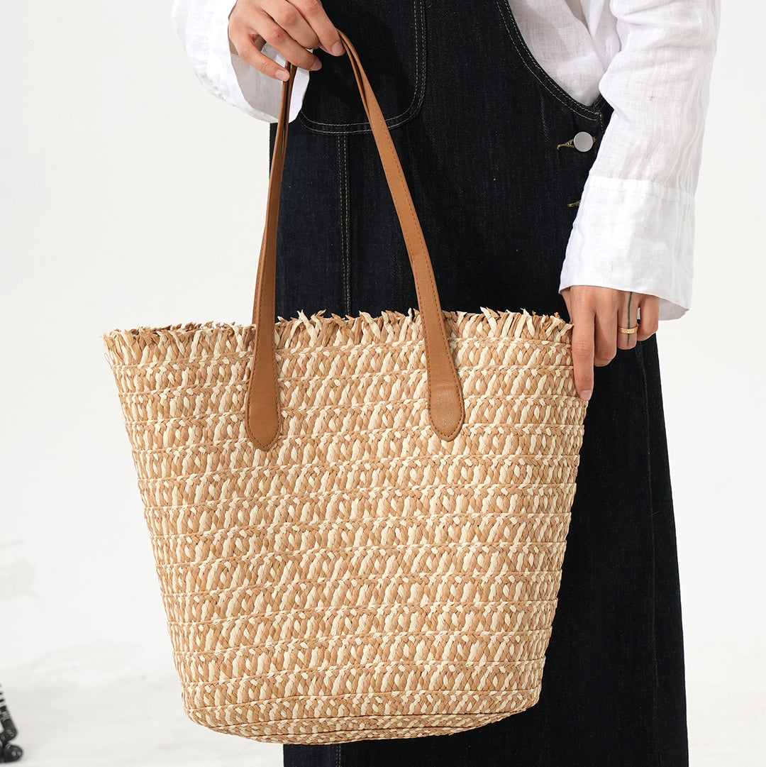 Designer-Korbtasche mit modernen Details Skanto