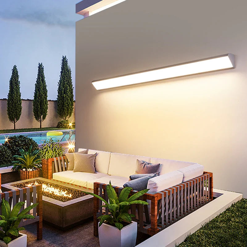PatioGlow – Wasserdichte LED-Wandleuchte