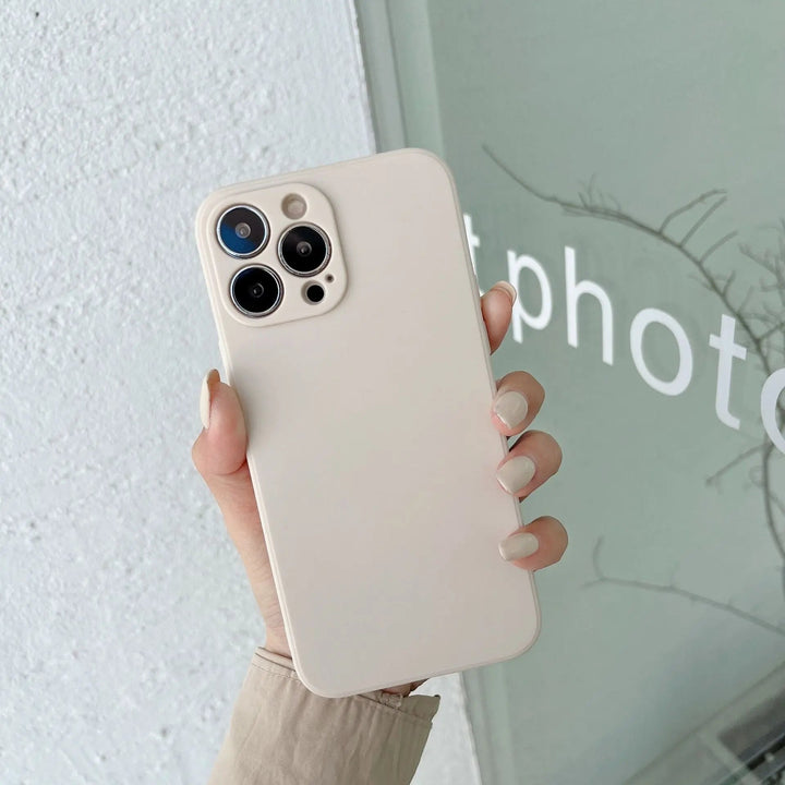 Skanto | Pastellfarbene einfarbige Silikon-iPhone-Hülle