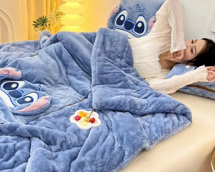 Skanto | Umwandelbare CozyNest Decken-Kissen-Kombination für Gemütlichkeit zu Hause