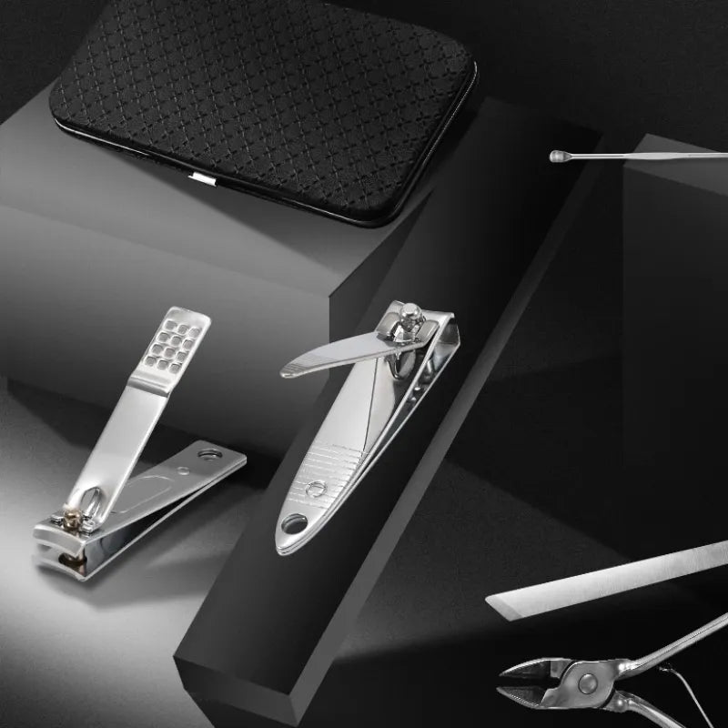 Skanto | LuxeTools 19-teiliges professionelles Nagel- und Fußpflegeset aus Edelstahl