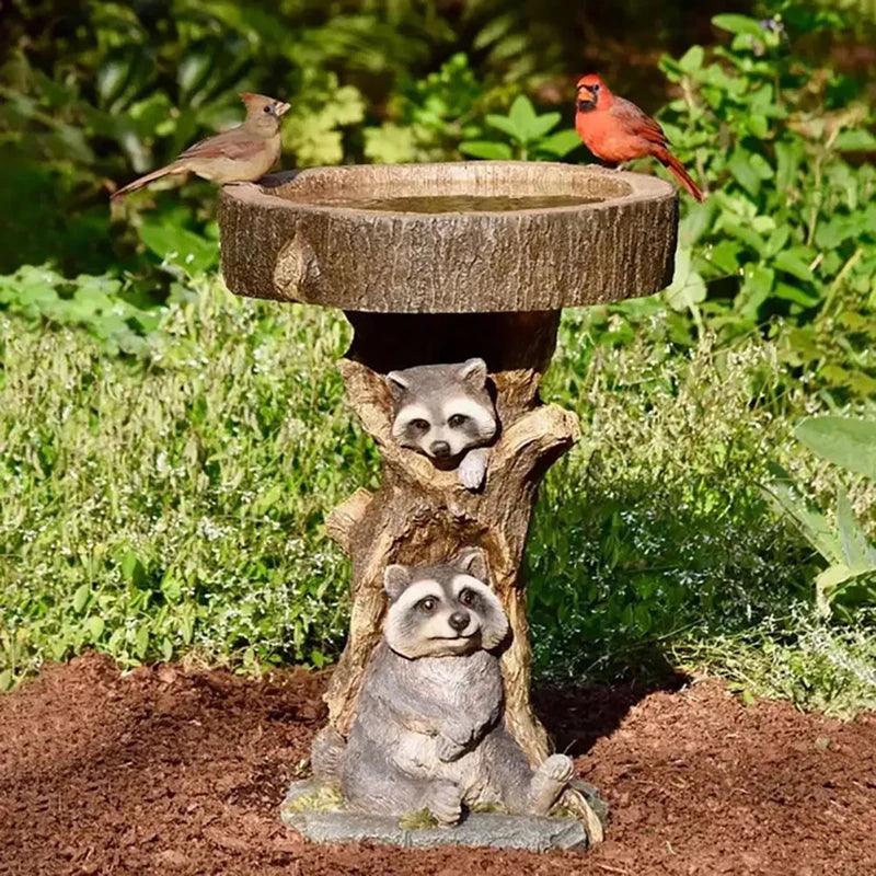 Skanto | Vintage Garten-Vogelbad – Polyresin Waschbär-Design für Outdoor-Charme