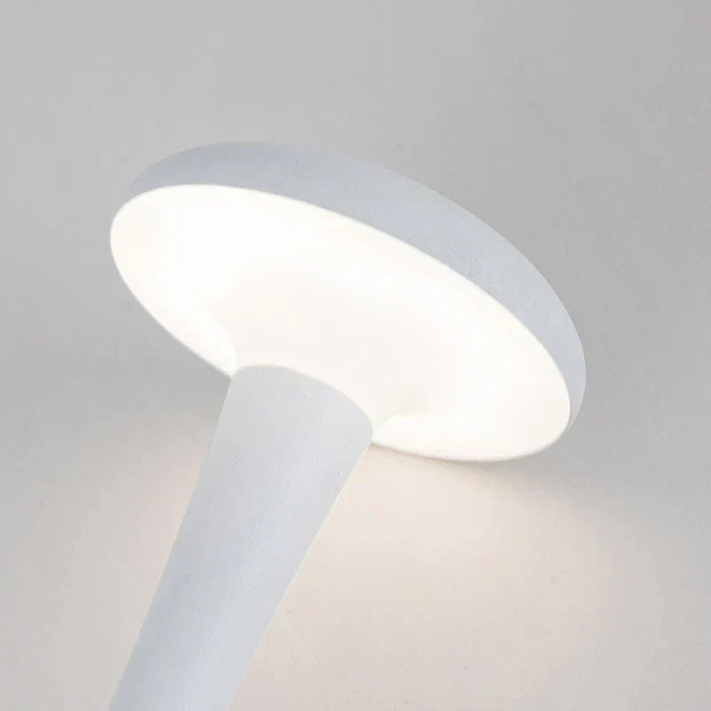 LumenMush - Stilvolle dimmbare Lampe für das Schlafzimmer