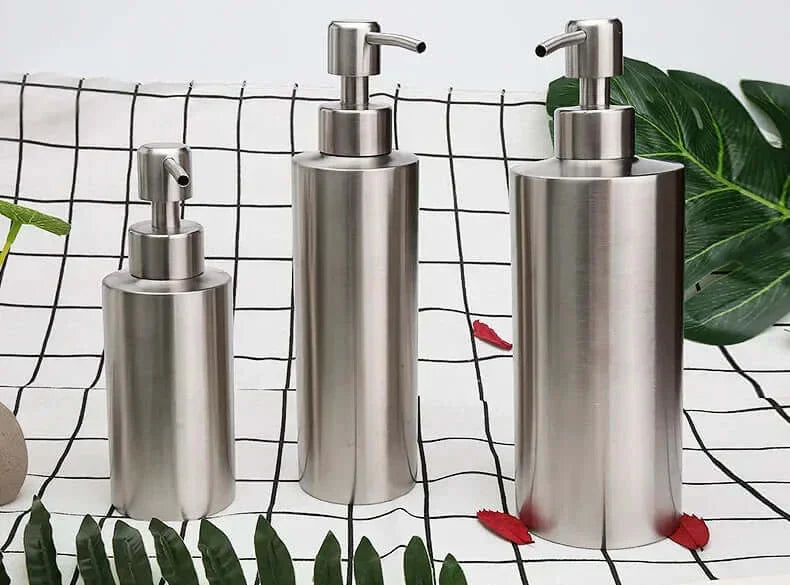 Skanto | Eleganter Edelstahl-Handpumpen-Seifenspender 250ml/350ml/550ml