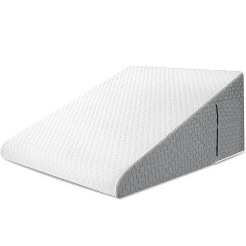 Skanto | Memory Foam Keilkissen: Erhöhtes dreieckiges Kissen zum Schlafen, bei Sodbrennen, nach Operationen – für Schlafzimmer, Wohnheim, Büro