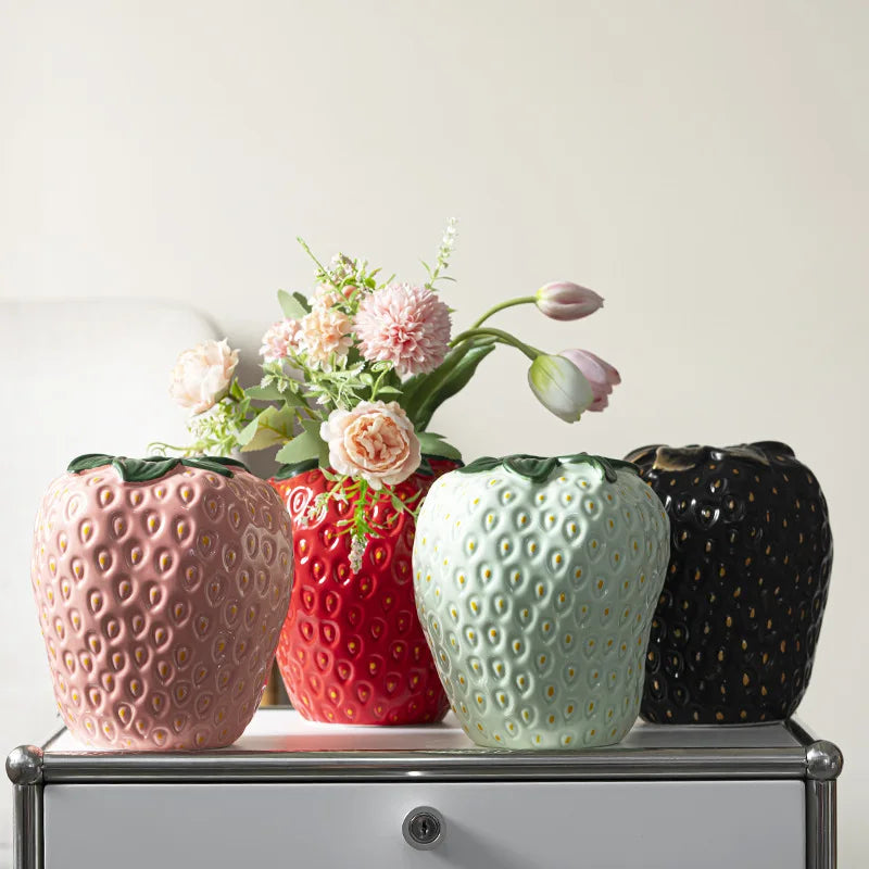 Skanto | Hässliche Erdbeer-Vase
